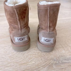 UGG Australia shearling cognac boot size 8T